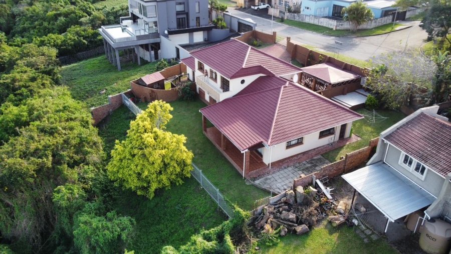 6 Bedroom Property for Sale in Baysville Eastern Cape
